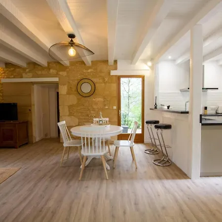 Holiday home La Colombelle *